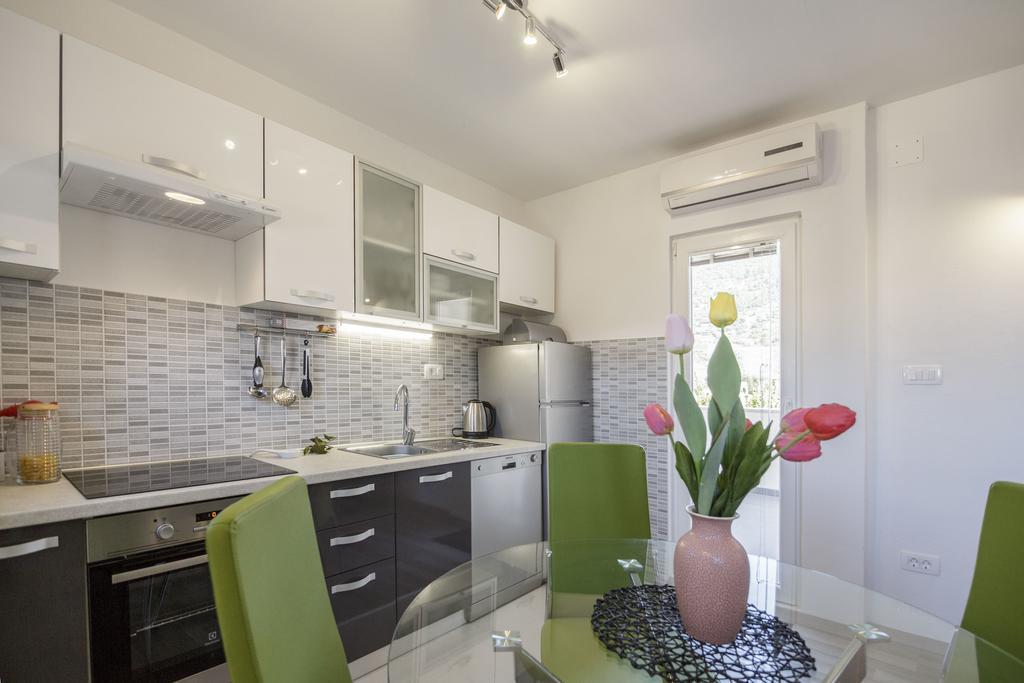 Apartman Jurica Komiza Bagian luar foto
